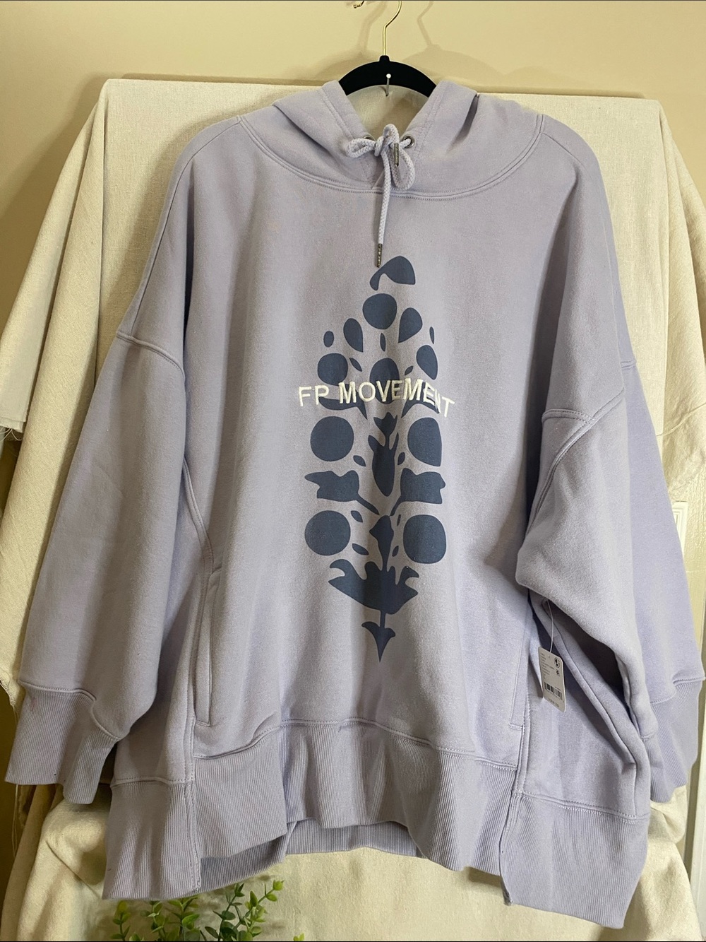NWT Free People Movement Sprint To The Finish Logo Hoodie Purple Velocity, Sz L - Picture 4 of 5